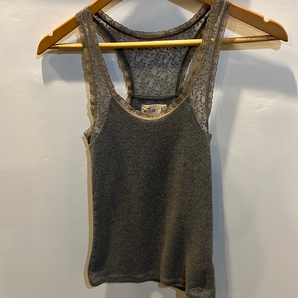 Hollister Tank
